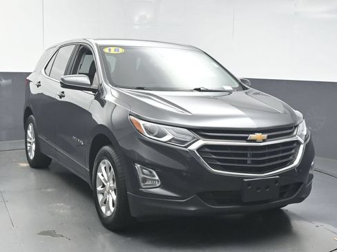 Used 2018 Chevrolet Equinox LT AWD/4WD image 2