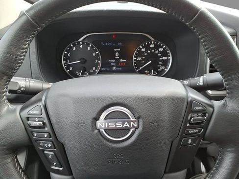 Certified 2024 Nissan Frontier SV w/ SV Convenience Package RWD image 22