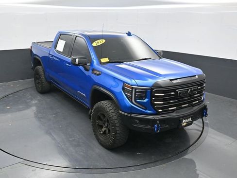 Used 2023 GMC Sierra 1500 AT4X AWD/4WD image 1