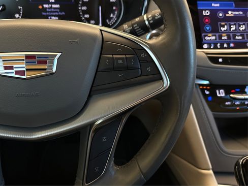 Used 2023 Cadillac XT5 Premium Luxury FWD image 29