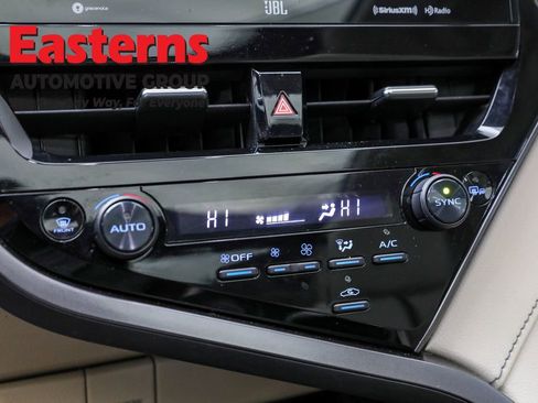 Used 2023 Toyota Camry XLE w/ Navigation Package image 20