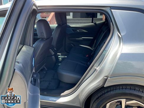 Used 2024 Chevrolet Equinox EV LT FWD image 24