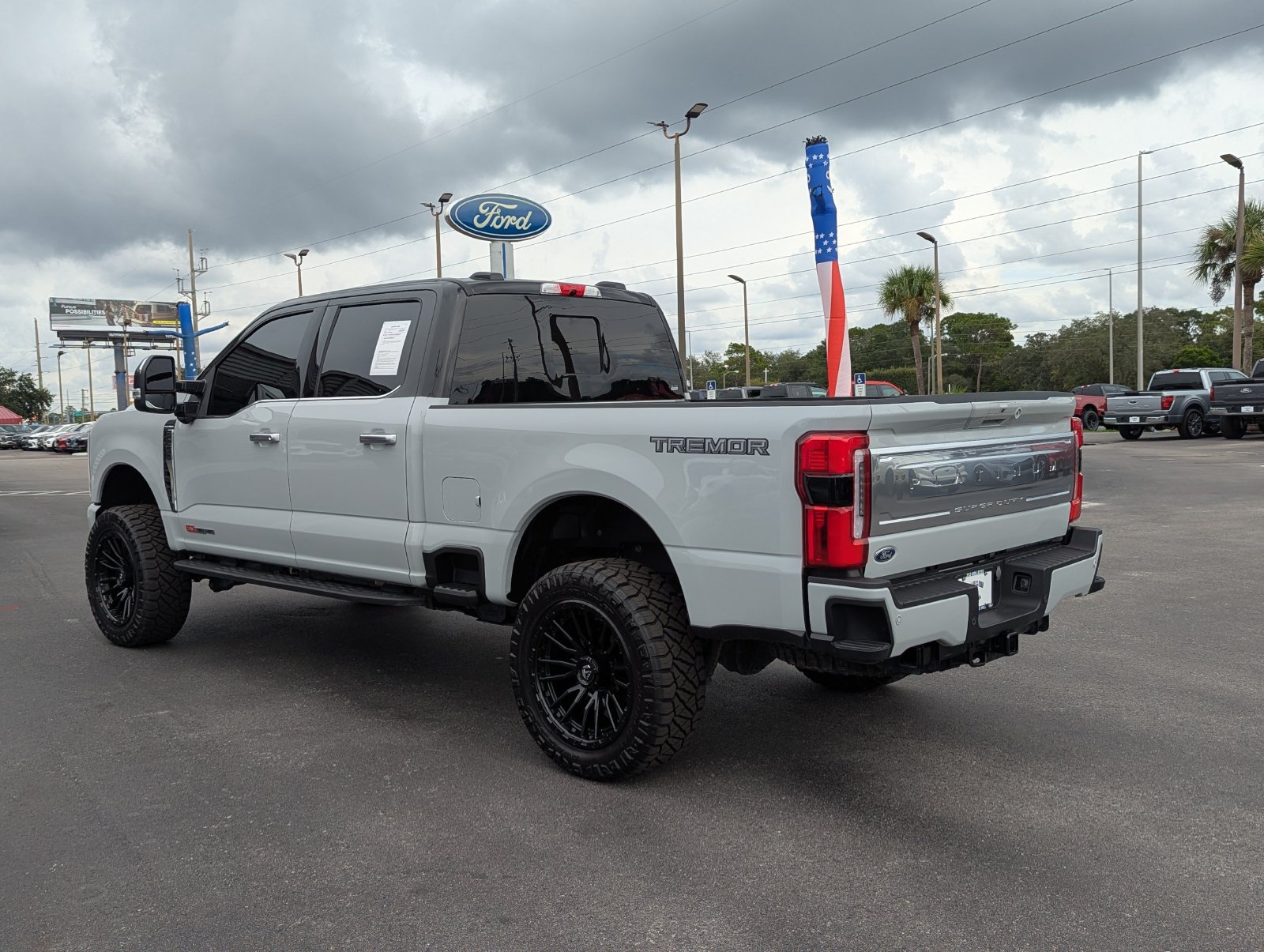 Certified 2026 Ford F250 Platinum w/ Platinum Plus Package AWD/4WD image 7