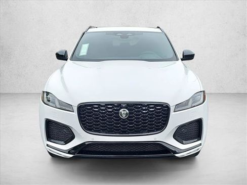Used 2026 Jaguar F-PACE R-Dynamic S AWD/4WD image 2
