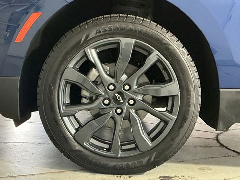 Used 2022 Chevrolet Equinox RS w/ RS Leather Package AWD/4WD image 13