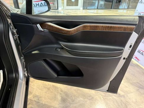 Used 2017 Tesla Model X 100D AWD/4WD image 63