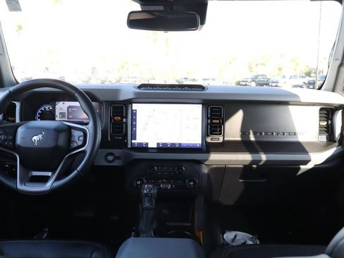 Used 2023 Ford Bronco Badlands AWD/4WD image 27