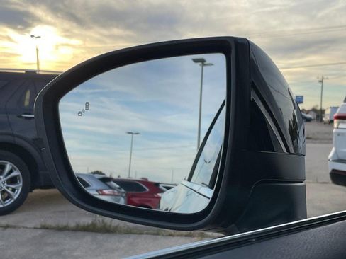 Used 2023 INFINITI QX60 Pure image 37