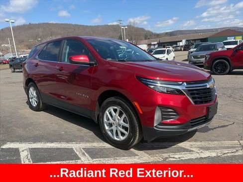 Used 2024 Chevrolet Equinox LT AWD/4WD image 3