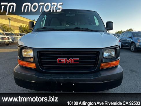 Used 2011 GMC Savana 3500 image 16