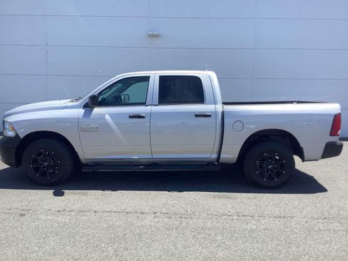 Used 2016 RAM 1500 Tradesman w/ Popular Equipment Group AWD/4WD image 2