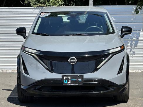 Used 2024 Nissan Ariya AWD image 13