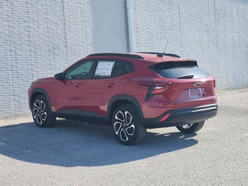 New 2026 Chevrolet Trax RS w/ Driver Confidence Package FWD image 3