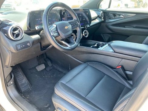 Used 2024 Chevrolet Blazer EV LT AWD/4WD image 6