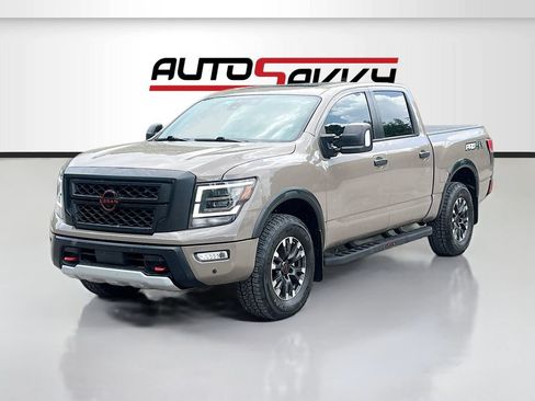 Used 2024 Nissan Titan PRO-4X w/ Pro-4x Convenience Package AWD/4WD image 3