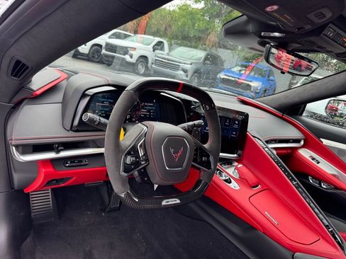 New 2025 Chevrolet Corvette Z06 w/ Z07 Performance Package RWD image 22