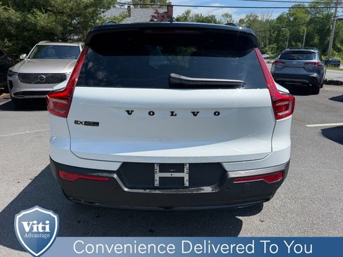 New 2026 Volvo EX40 Ultra AWD/4WD image 7