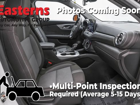 Used 2025 Chevrolet Blazer LT FWD image 25