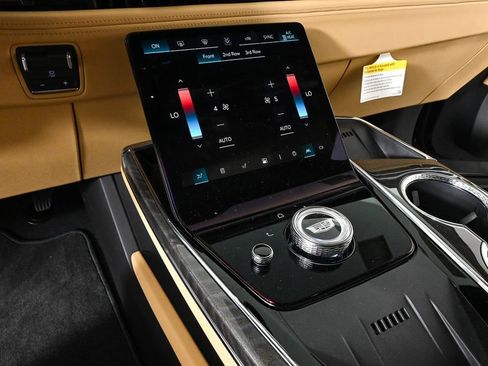 New 2025 Cadillac Escalade IQ Luxury 2 image 19