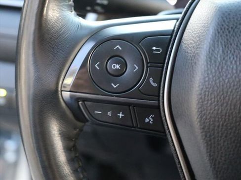 Used 2023 Toyota Camry SE image 28