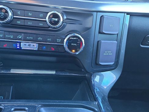 Used 2023 Ford F150 Lariat image 29