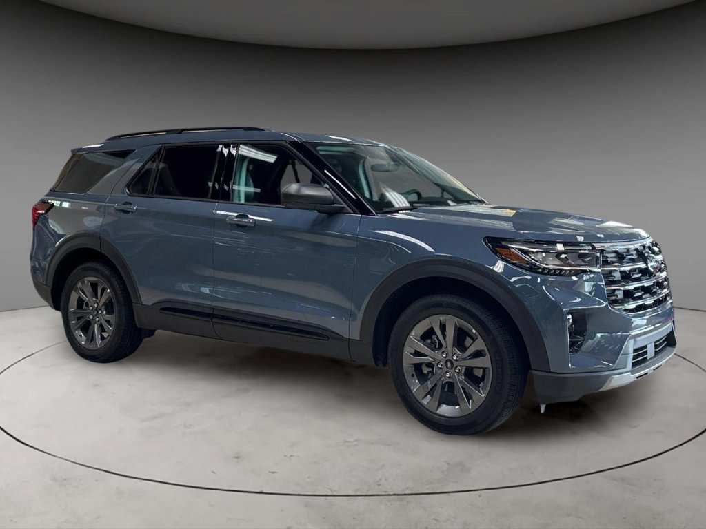 New 2026 Ford Explorer Active w/ Active Comfort Package AWD/4WD image 3