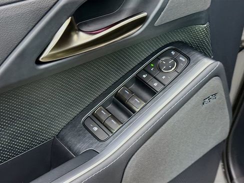 Used 2024 Lexus GX 550 image 18