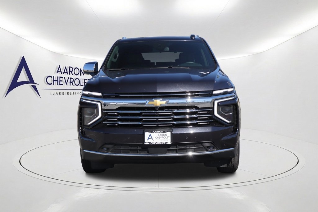 Used 2025 Chevrolet Tahoe Premier RWD image 2