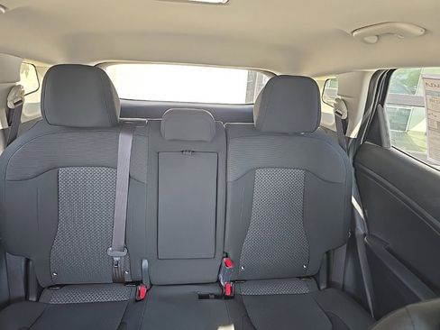 New 2025 Kia Sportage LX image 10