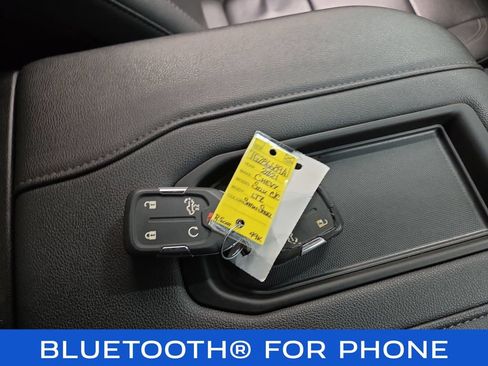 Used 2021 Chevrolet Silverado 1500 LTZ AWD/4WD image 24