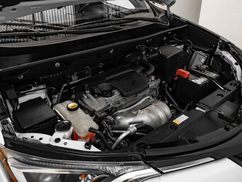 Used 2018 Toyota RAV4 XLE w/ Plus Extra Value Package image 48