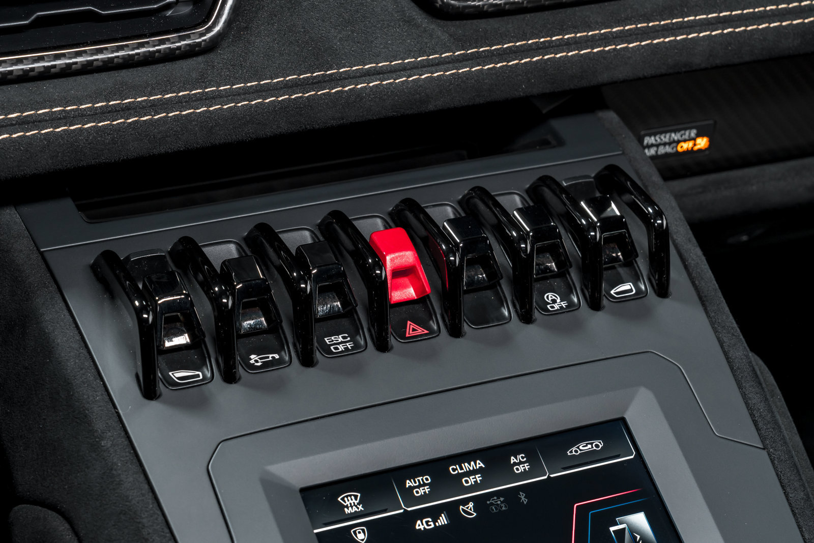 Used 2022 Lamborghini Huracan STO RWD image 25