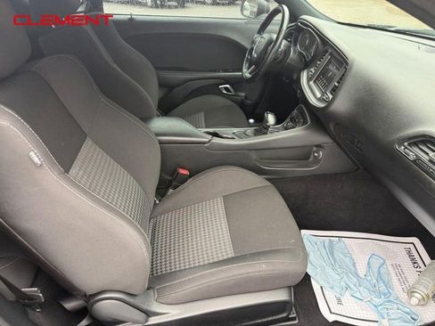 Used 2019 Dodge Challenger R/T image 14