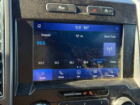 Used 2019 Ford F150 XLT w/ Equipment Group 302A Luxury AWD/4WD image 18