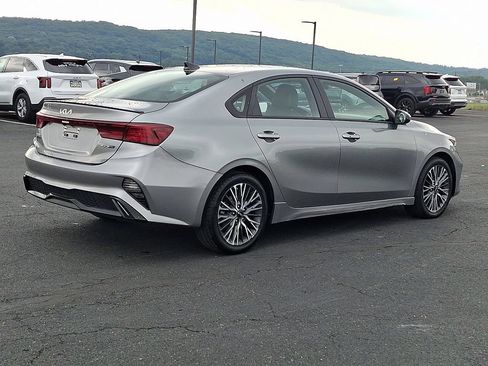 Certified 2023 Kia Forte GT-Line FWD image 6