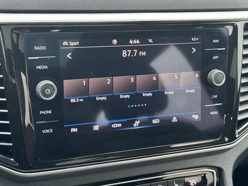 Used 2022 Volkswagen Atlas SEL Premium image 21