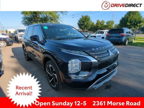 Used 2024 Mitsubishi Outlander SE AWD/4WD image 1