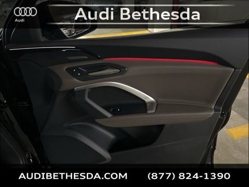 New 2025 Audi Q5 Prestige image 24