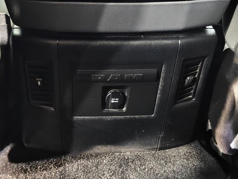 Used 2016 RAM 1500 Big Horn AWD/4WD image 28