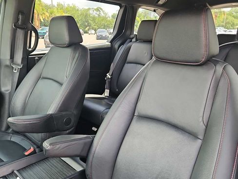 Used 2023 Honda Odyssey Sport image 13