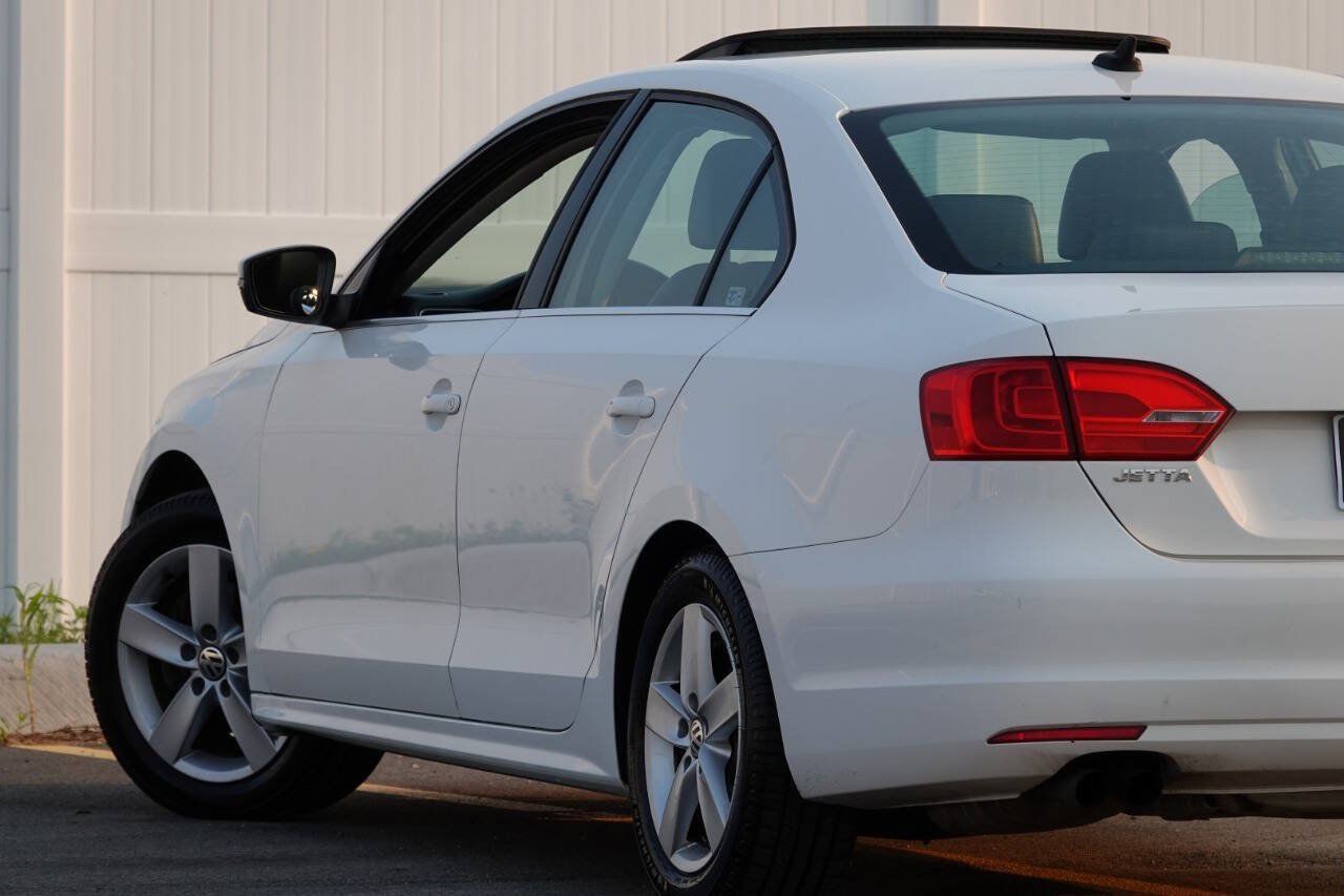 Used 2014 Volkswagen Jetta TDI FWD image 21