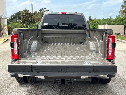 New 2026 Ford F350 King Ranch w/ Chrome Package AWD/4WD image 10