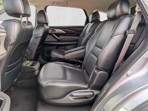 Used 2023 MAZDA CX-9 Touring image 15