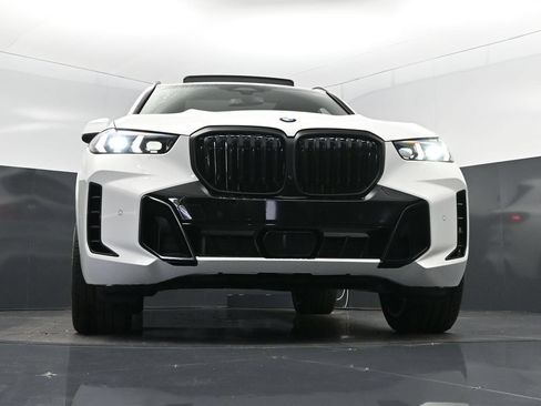 New 2026 BMW X5 xDrive40i w/ M Sport Package AWD/4WD image 45