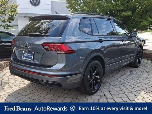 Used 2023 Volkswagen Tiguan SE R-Line FWD image 7