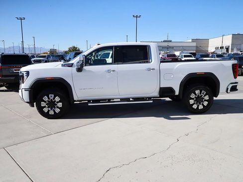 New 2026 GMC Sierra 2500 Denali w/ Technology Package image 3