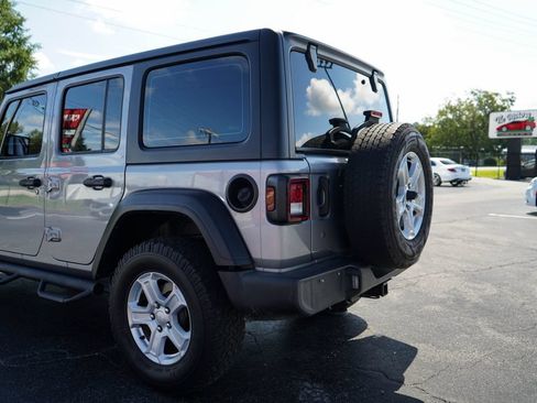 Used 2018 Jeep Wrangler Unlimited Sport AWD/4WD image 21