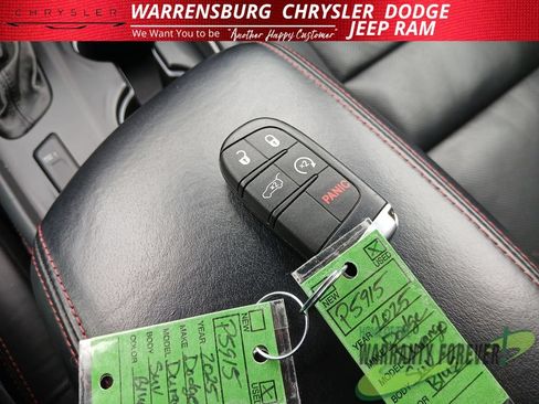 Used 2025 Dodge Durango R/T AWD/4WD image 26
