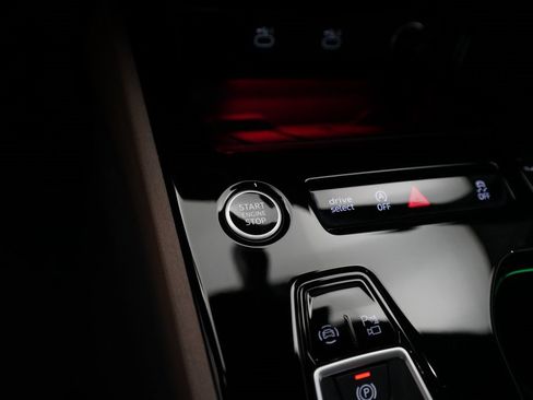 Used 2025 Audi A5 2.0T Prestige w/ 19" Wheel Package image 35