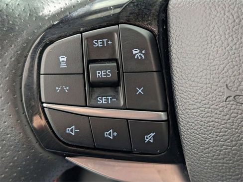 Used 2025 Ford Explorer ST-Line w/ ST-Line Street Pack image 16